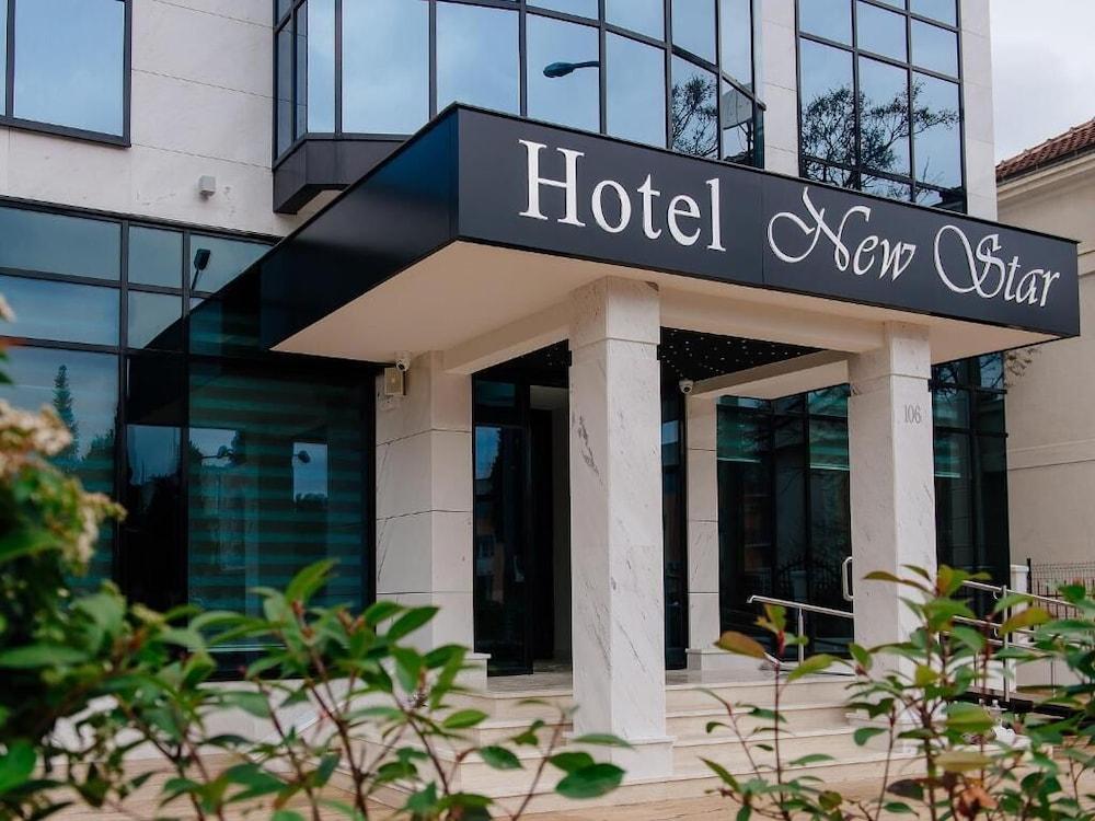 HOTEL NEW STAR — 3