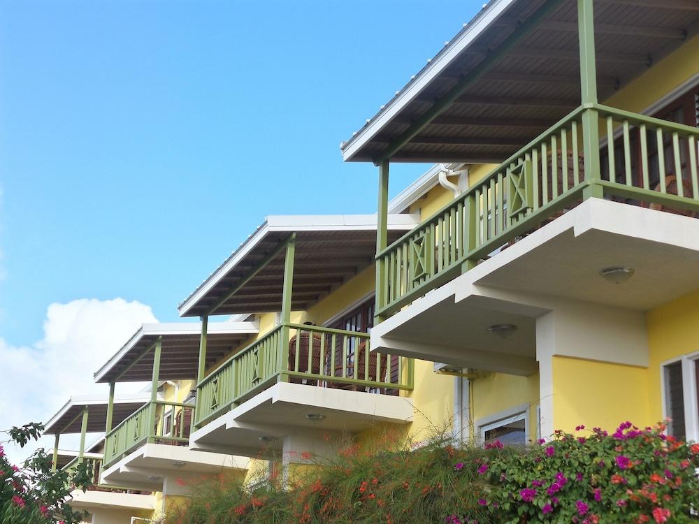 Grooms Beach Villa & Resort — 2