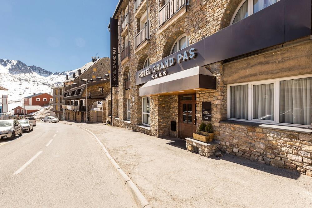 Hotel Grand Pas 1097778 — 4