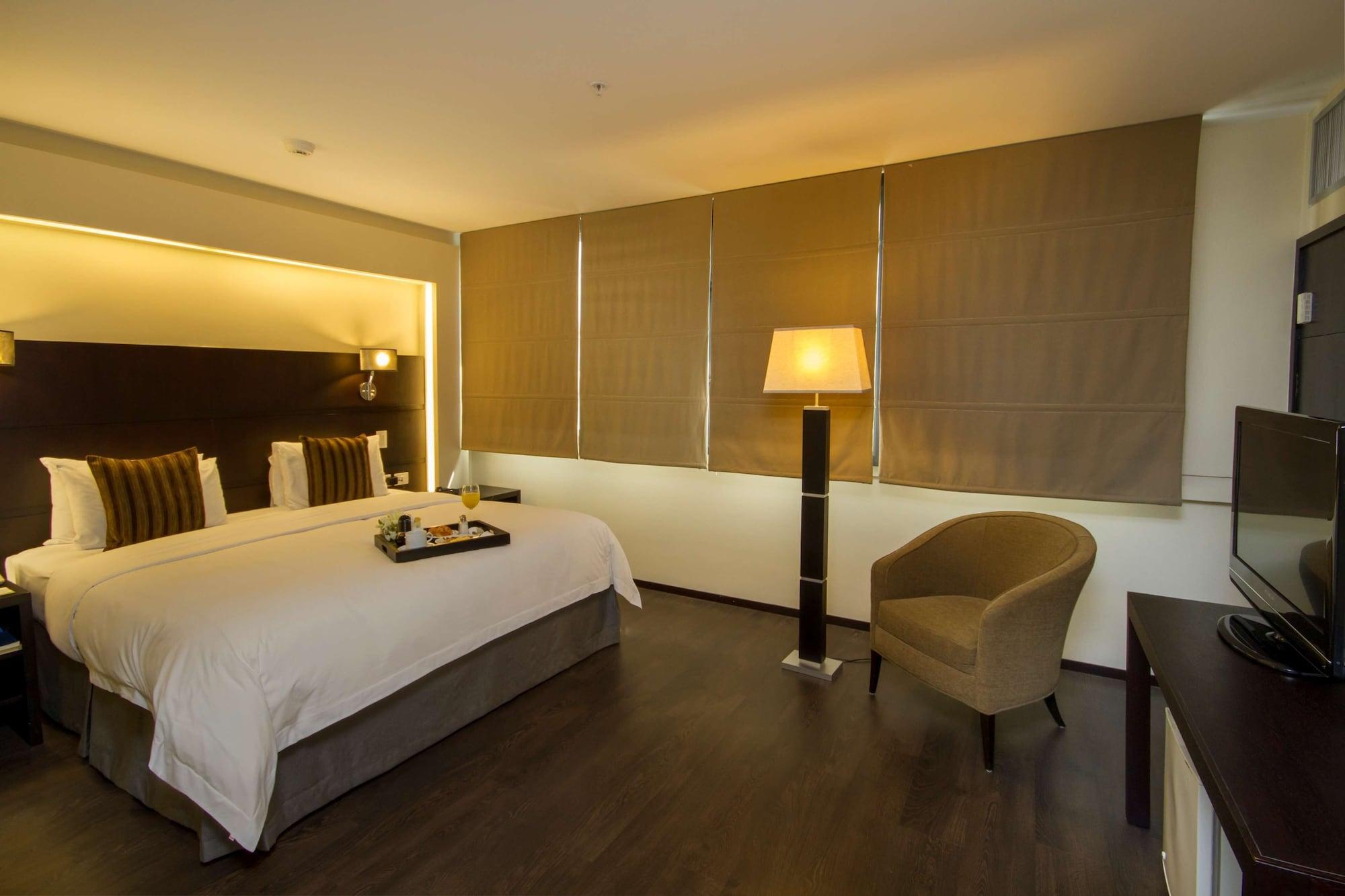 UNIPARK HOTEL — 9