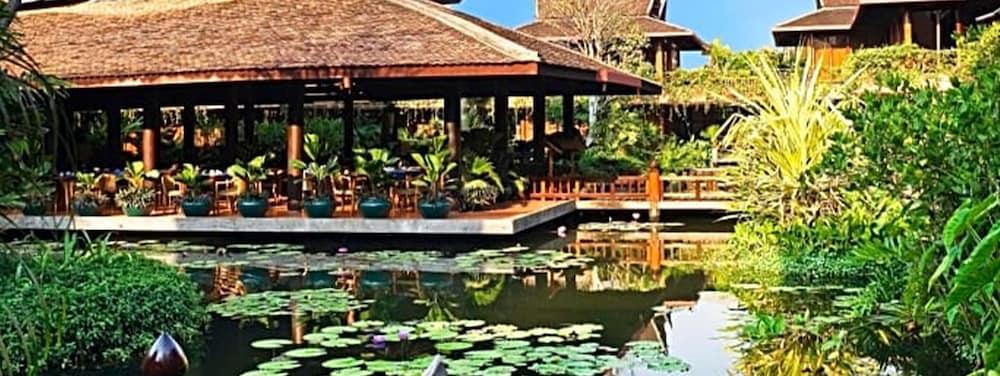 ANGKOR VILLAGE 2814 — 8