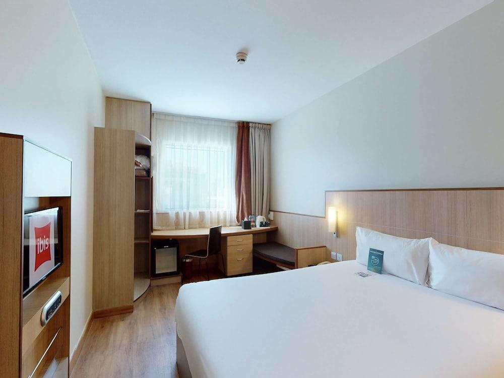 Ibis Al Barsha — 10