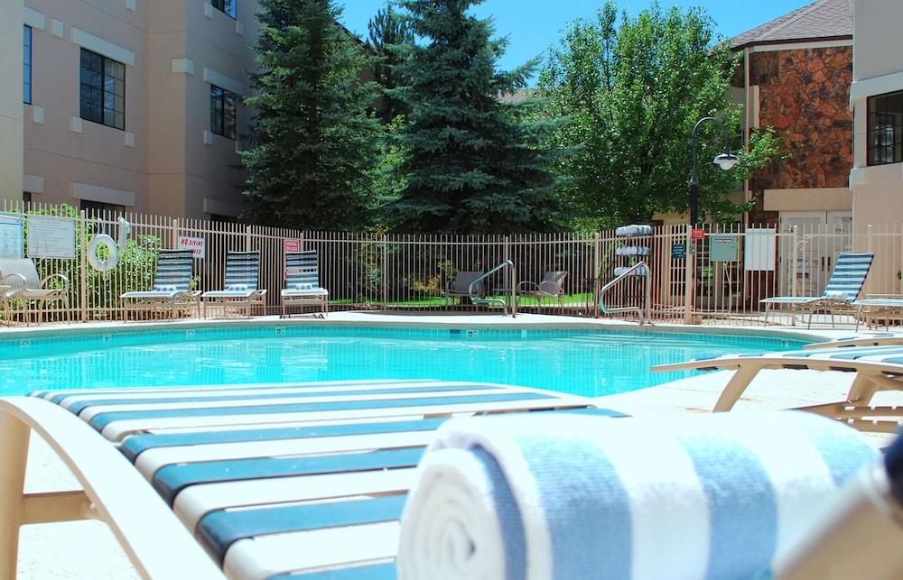 EMBASSY SUITES FLAGSTAFF — 5