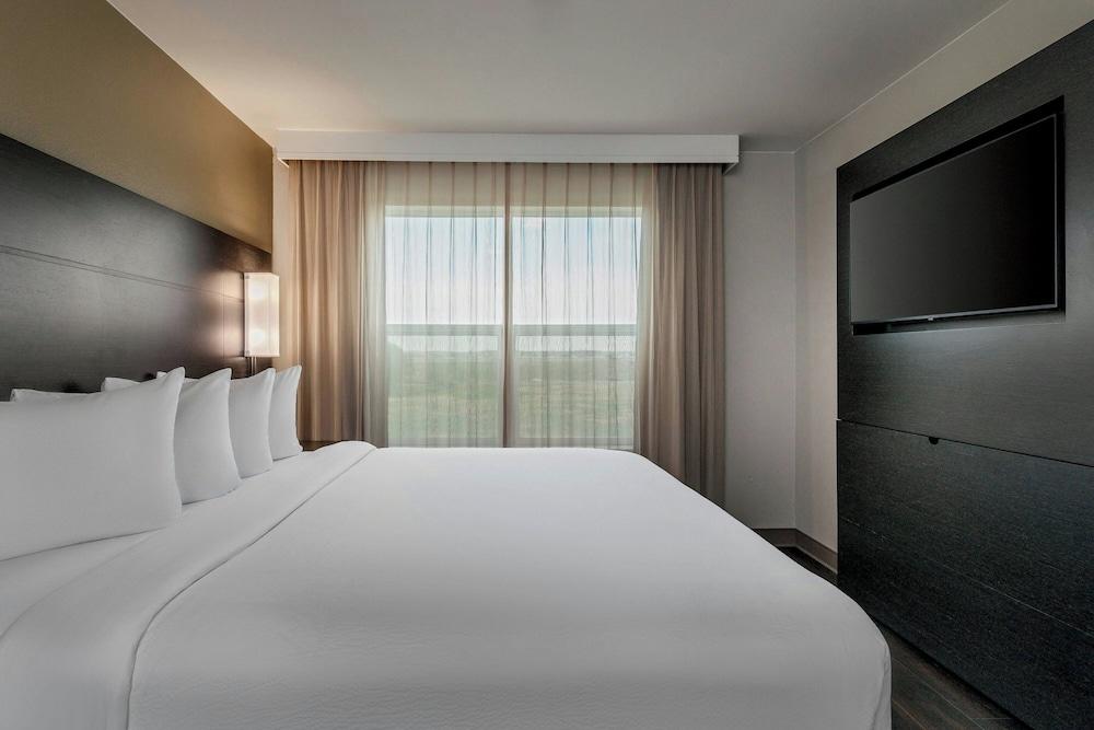 Residence Inn Denver Airport at Gateway Park — 7