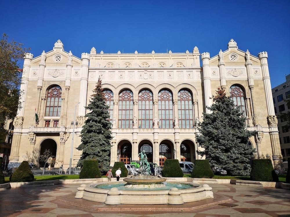 Crowne Plaza Budapest, an IHG Hotel — 3