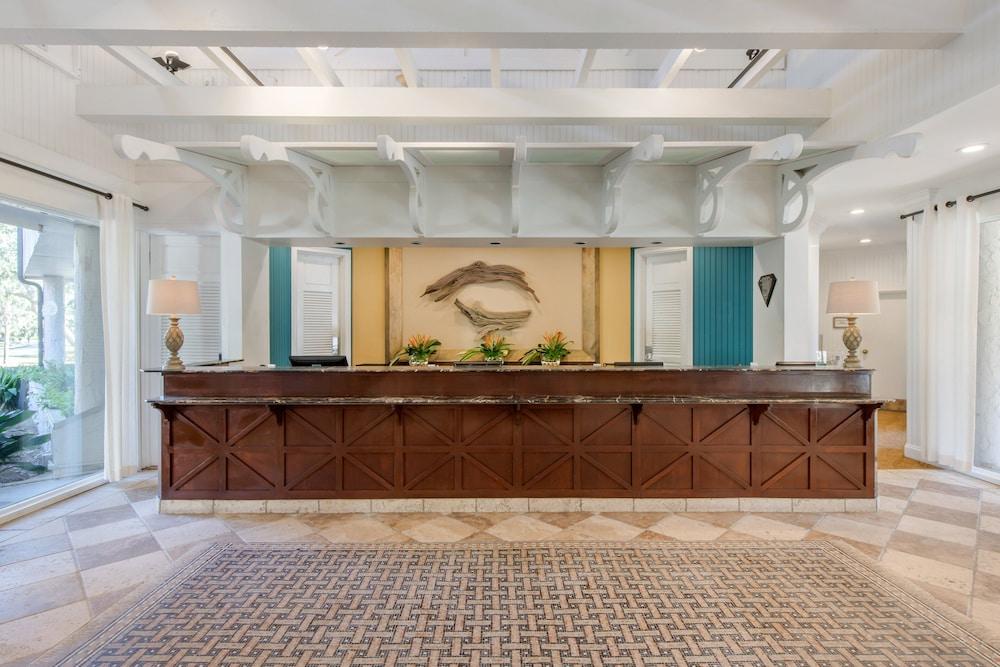 OMNI HILTON HEAD OCEANFRONT RESORT — 10