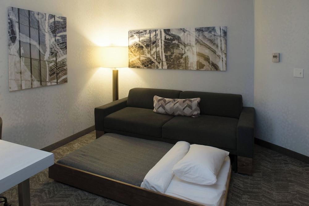 SpringHill Suites Logan — 9