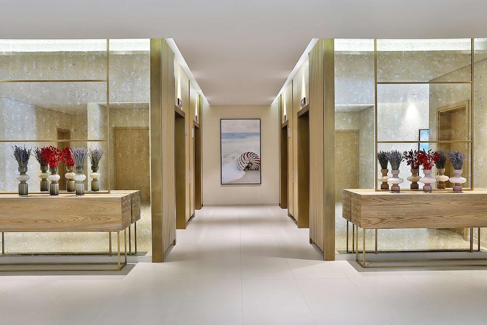 Avani Ibn Battuta Dubai Hotel — 6