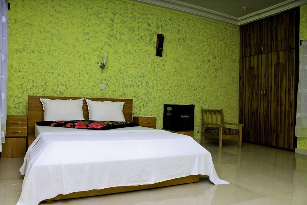 Big Apple D.E Hotel 1185288 — 6