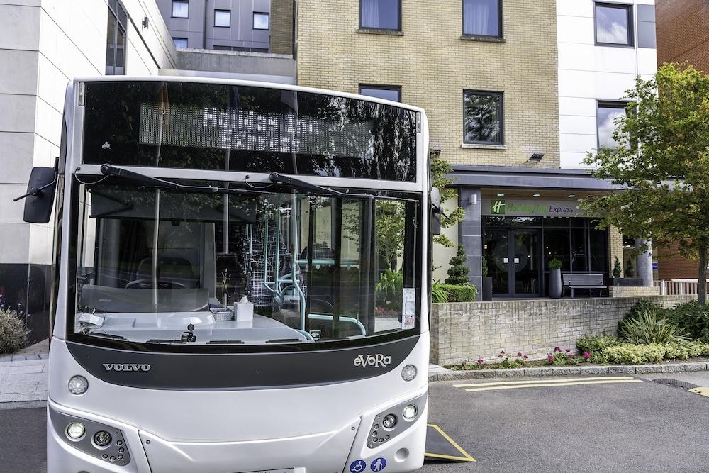 Holiday Inn Express Dublin Airport — 2