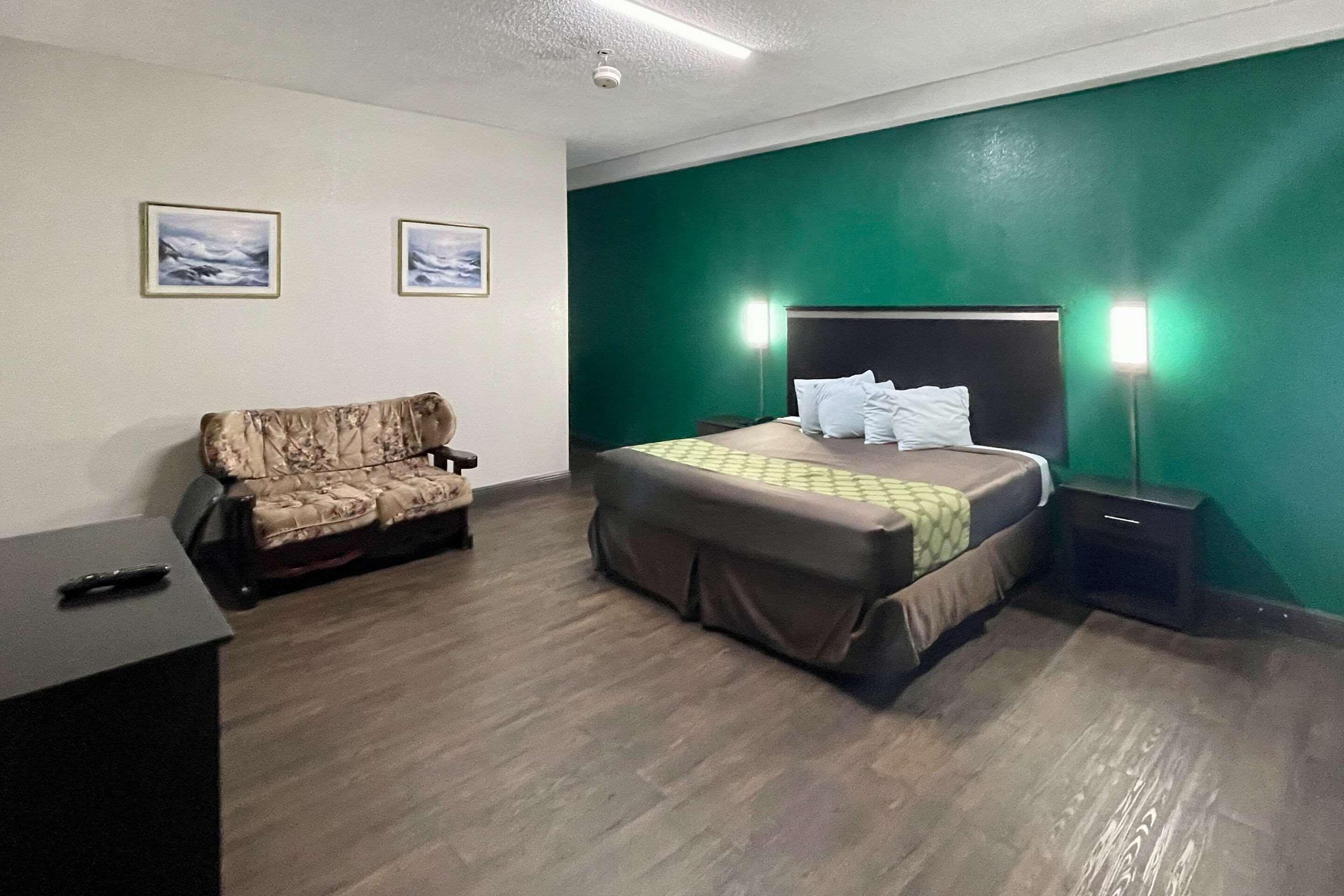 Rodeway Inn Georgetown TX — 8