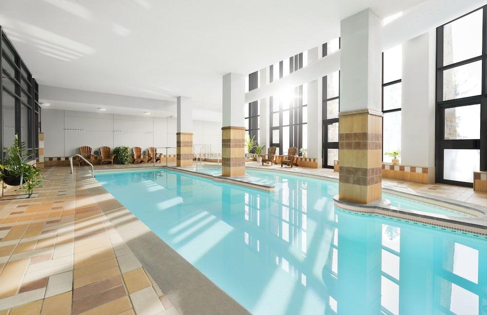 Fairmont Tremblant 61124 — 8