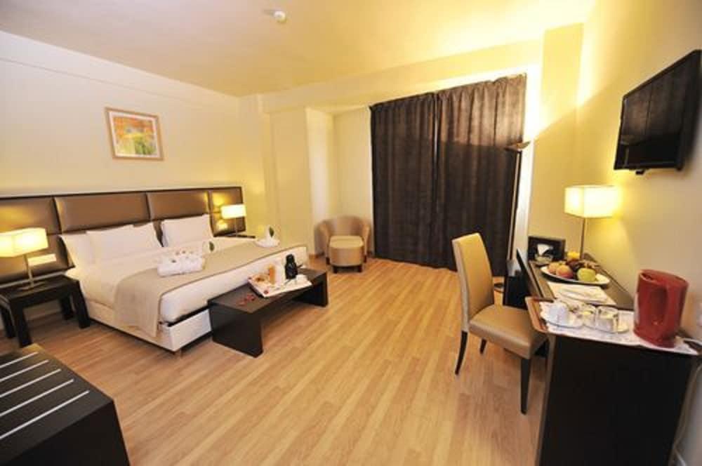 Liberte Hotels Oran — 6