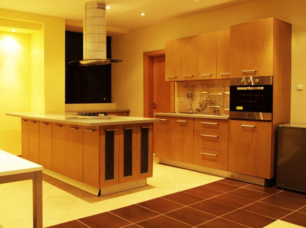 Reliance Hotel Apartment — 2