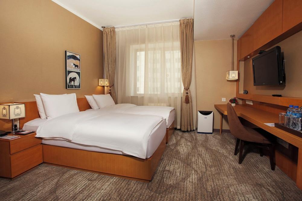 Ramada by Wyndham Ulaanbaatar Citycenter — 9