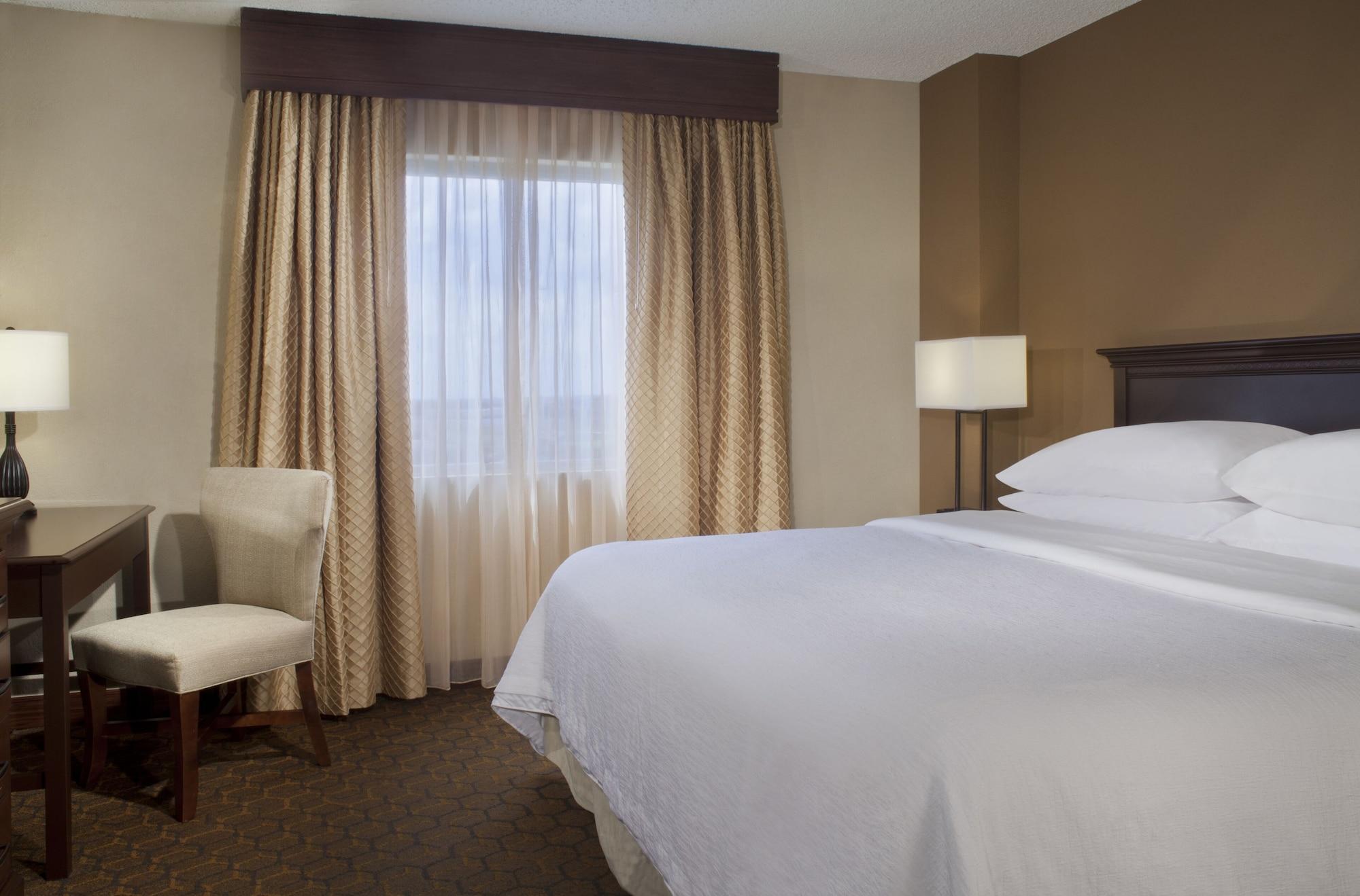 Embassy Suites By Hilton Austin - Arboretum — 10