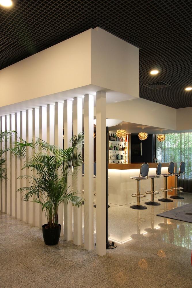 3K BARCELONA HOTEL(ex. HOTEL VIP EXECUTIVE BARCELONA) 99012 — 3