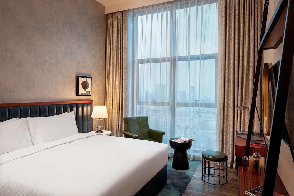 DoubleTree by Hilton Dubai M square Hotel and Residences — 9