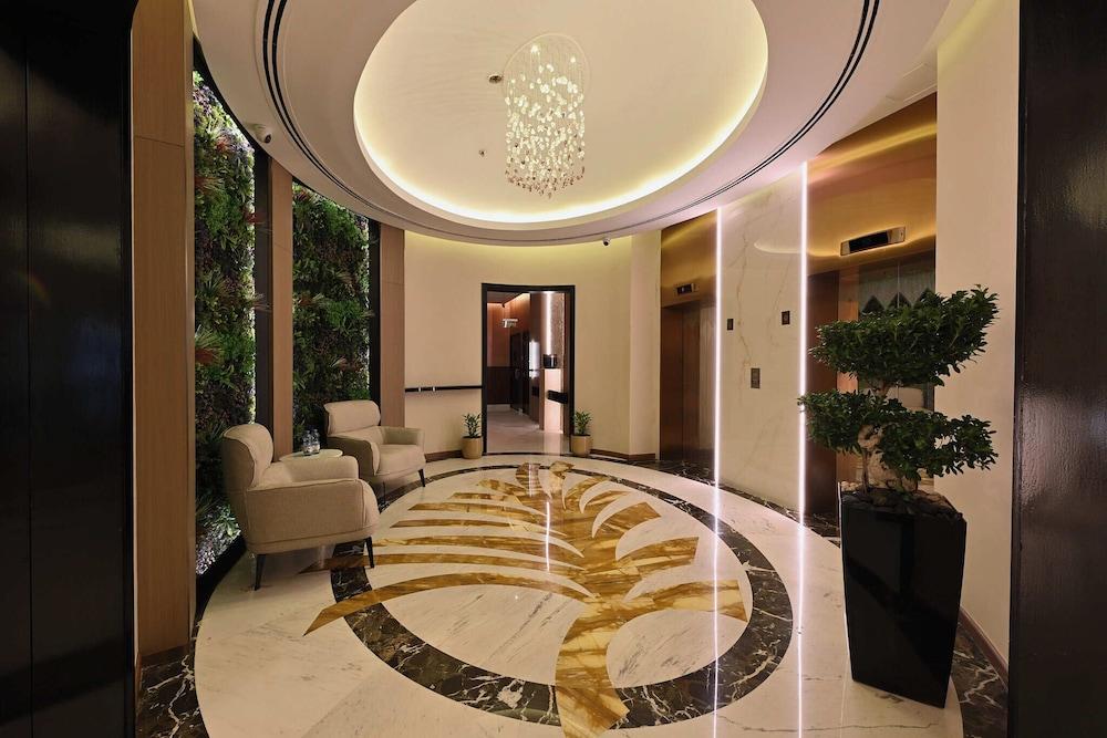 Pavilion Palace Hotel — 5