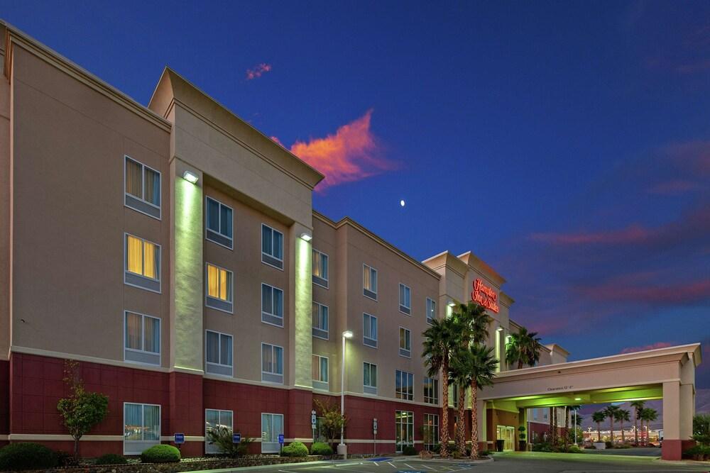 Hampton Inn & Suites El Paso West — 3