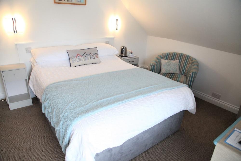 Summer Breeze Guest House - B&B — 6