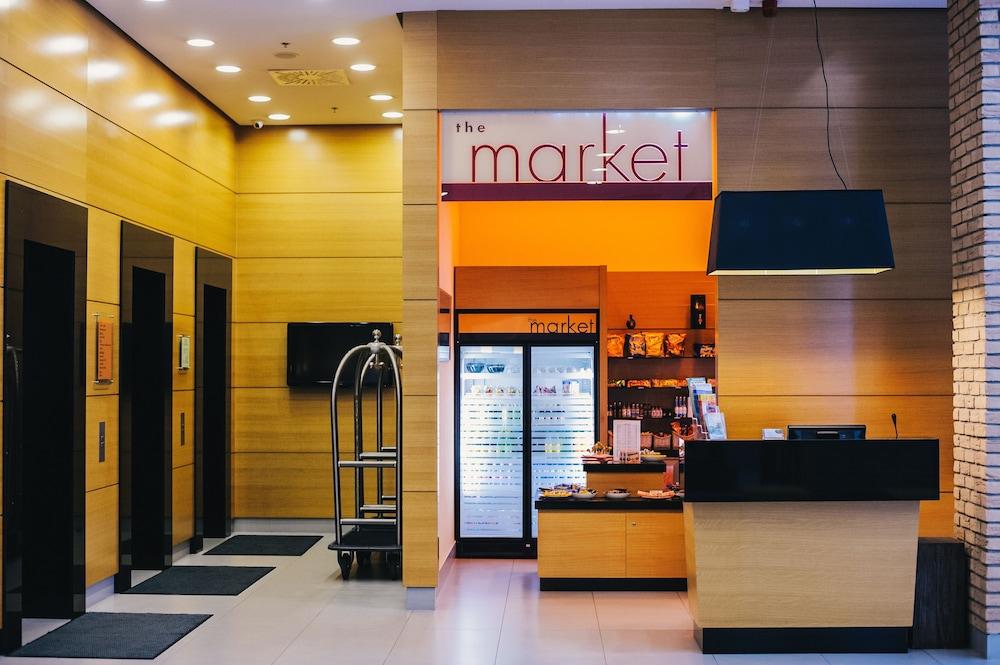COURTYARD BY MARRIOTT BUDAPEST CITY CENTRE — 7