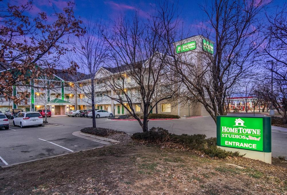 HomeTowne Studios by Red Roof Denver - Airport/Aurora (ex. Crossland Denver - Airport - Aurora) — 5