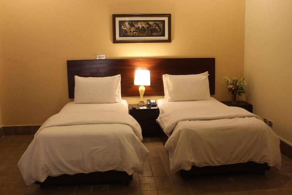 Hotel One Bahawalpur 1253828 — 9