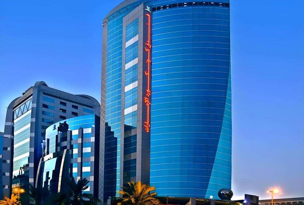 Royal Concorde Hotel & Suites