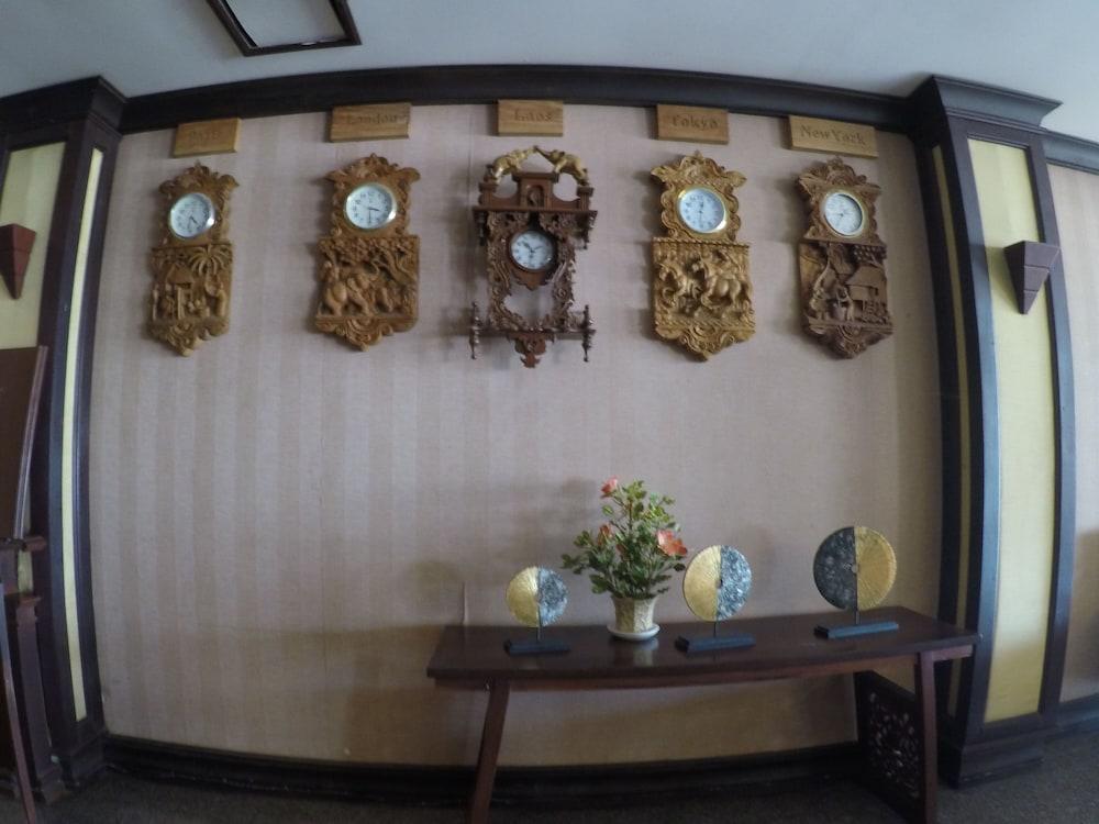 Sengtawan Riverside Hotel — 6