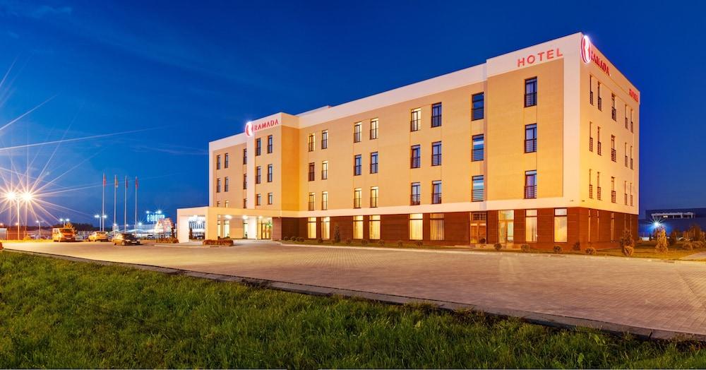 Ramada by Wyndham Lviv — 4