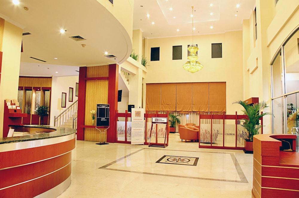 Bintang Wisata Mandiri — 10
